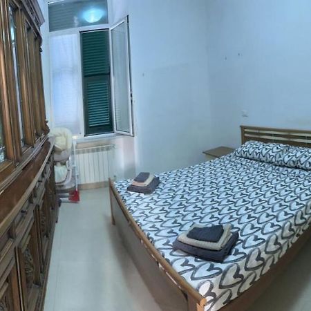 Alloggio In Centro Ben Servito Савона Екстериор снимка